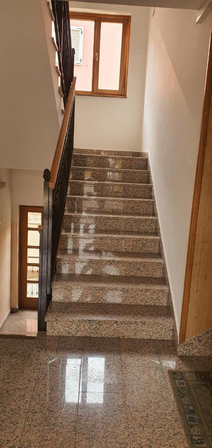 Santa Eufemia Rovinj 10Min Walk To City & Free Garage Parking Lejlighed Eksteriør billede